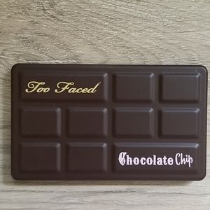Too Faced Matte Chocolate Chip Palette